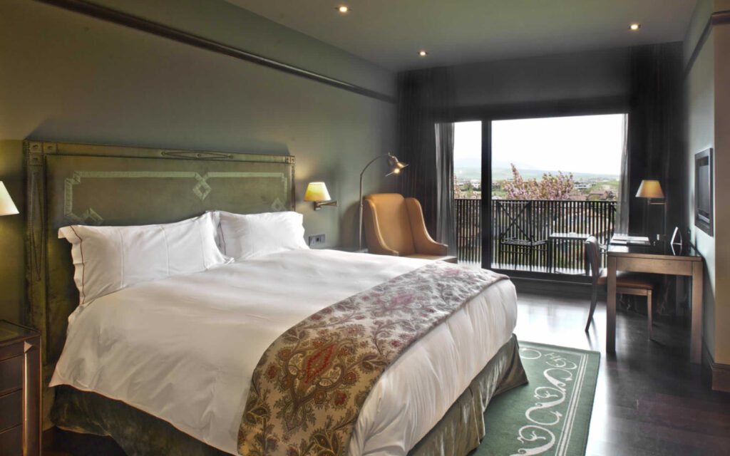 1600x1000_0bc33ce260a3f03542e37c5c8d9eaae5