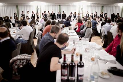 Cata vinos D.O. Navarra dirigida por sumiller profesional