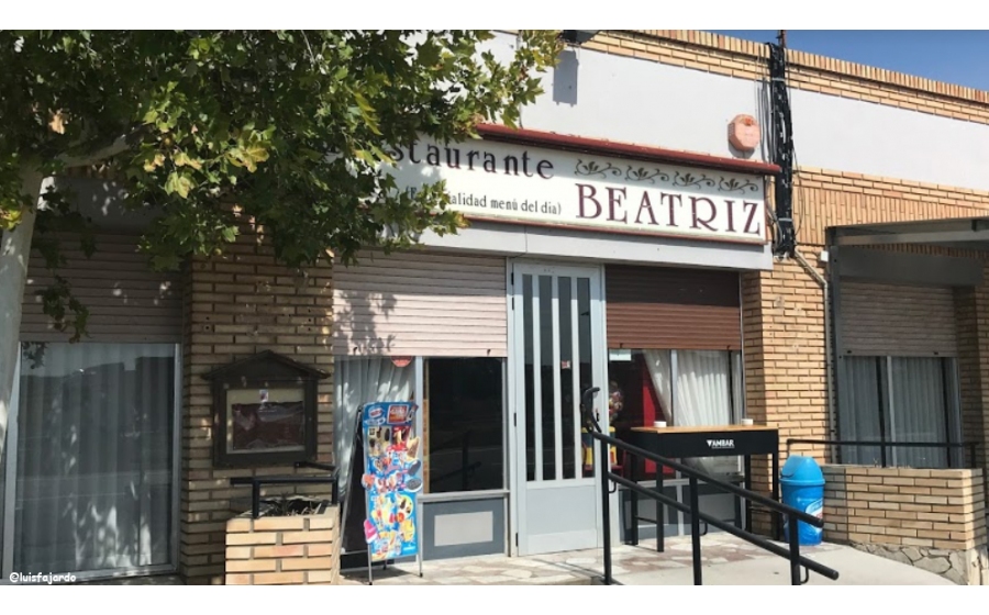 entrada del bar beatriz