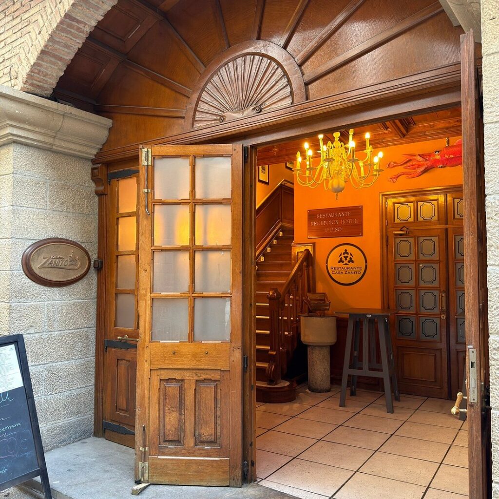 Entrada del Restaurante Casa Zanito