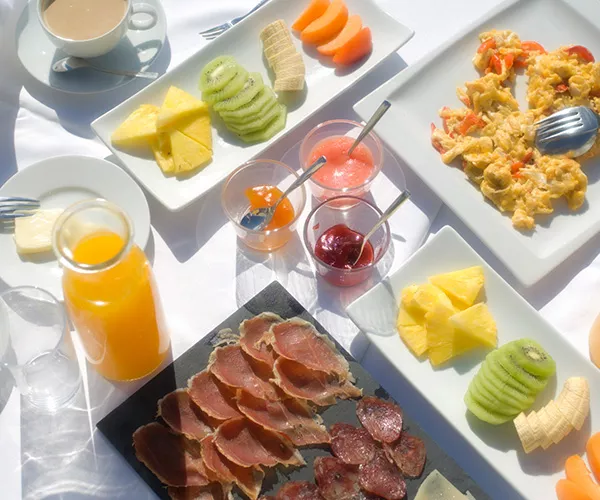 Desayuno que ofrece el establecimiento