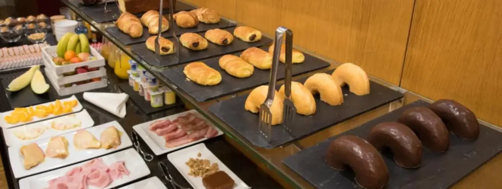 Desayunador-hotel-delta