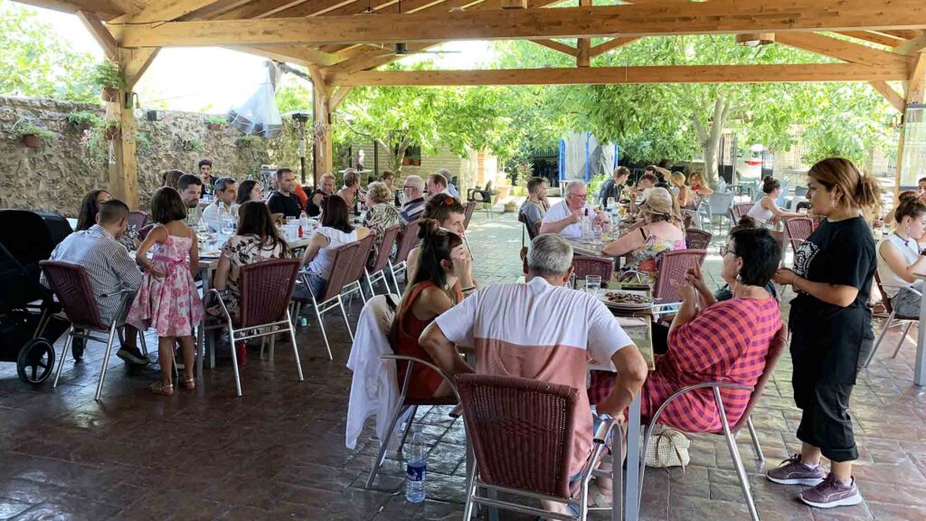 asador-etayo-terraza