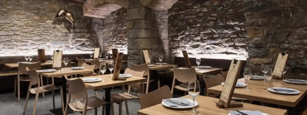 comedor del Bar Restaurante Zanpa de Pamplona