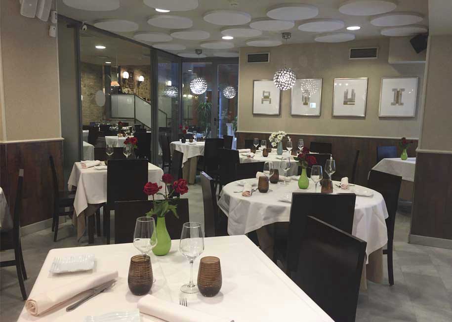 Comedor del Restaurante El lechuguero de Cascante