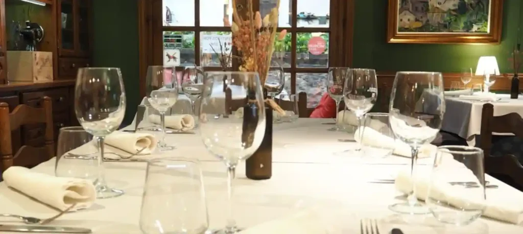 comedor del Restaurante Olari en Irurita