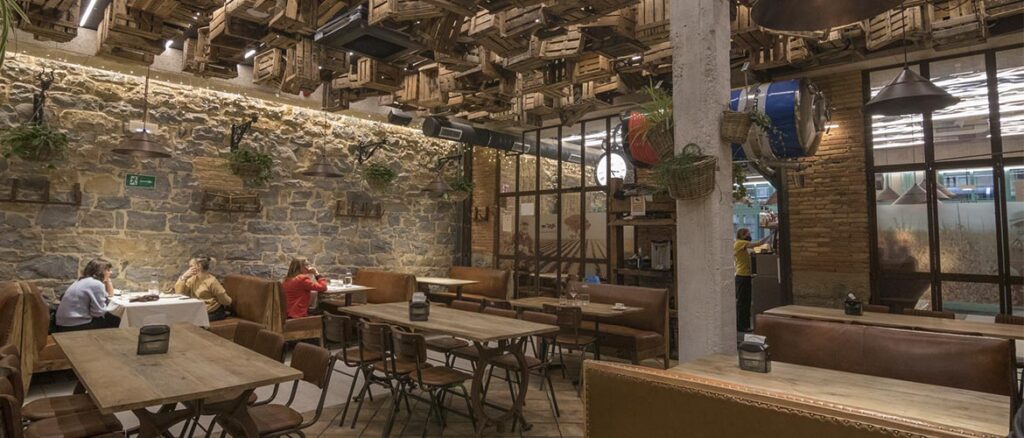 Separador del comedor en el Restaurante La Huerta de Chicha