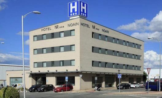 hotel ibis styles de pamplona noain
