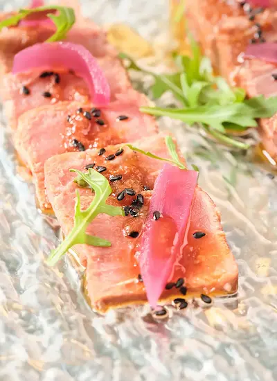 Plato de Atún Restaurante Luze El Toro