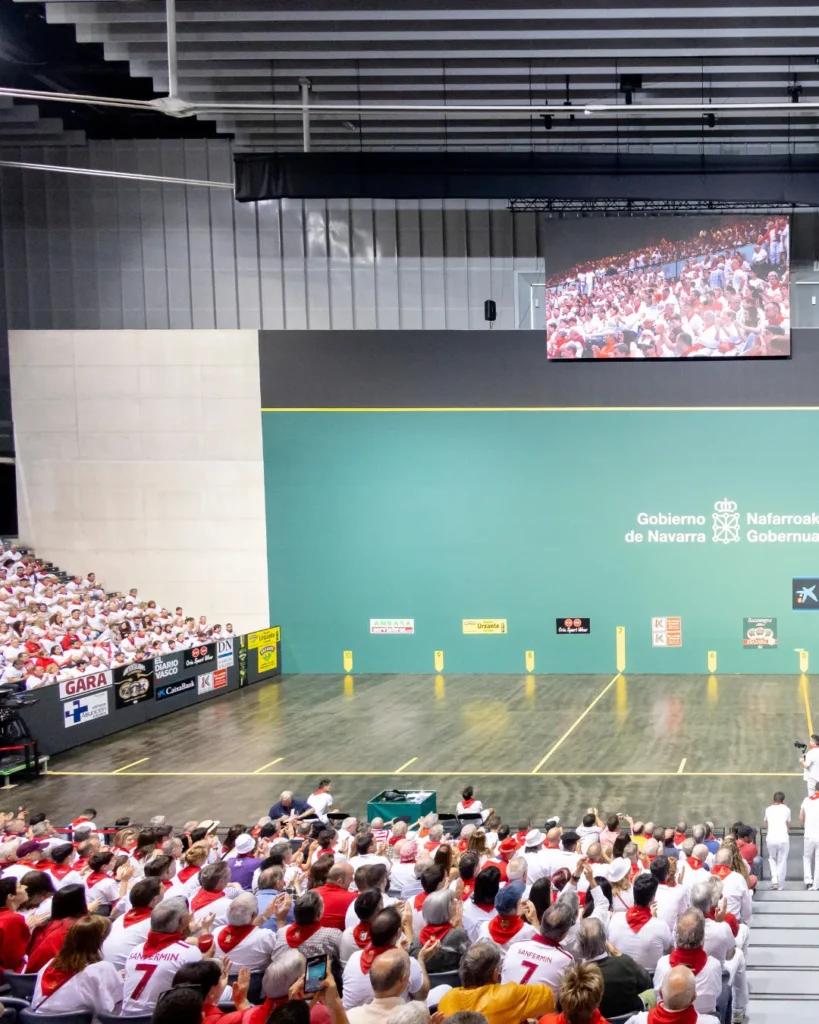 Frontón de pelota del Navarra Arena