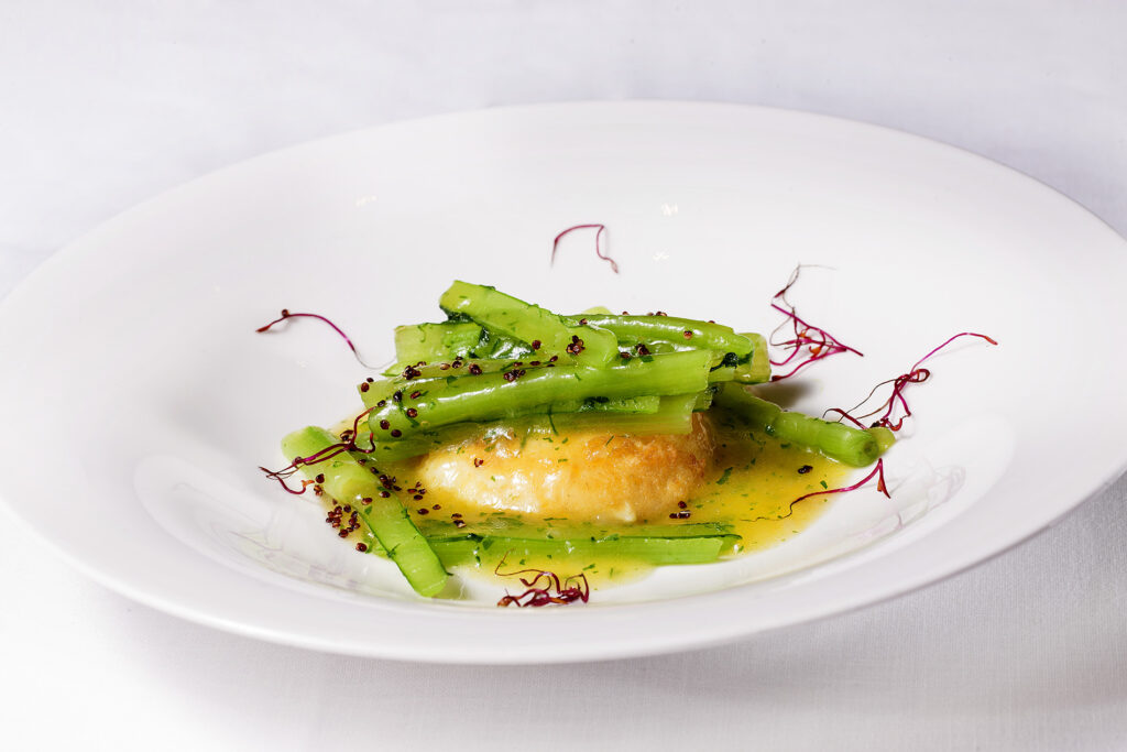 Patata duquesa con borraja del Restaurante Treintaitrés de Tudela