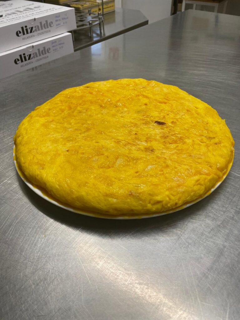 Pincho de tortilla de patatas de la Cafetería Elizalde de Pamplona