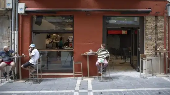 fachada del bar aldapa