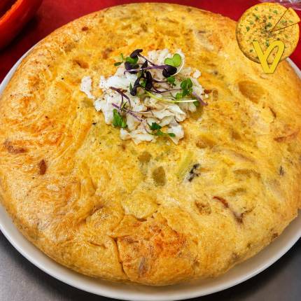 Tortilla de patata con bacalao del bar Otano