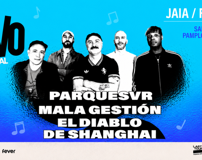 Banner promocional con fondo azul y cinco integrantes en blanco y negro en primer plano. Sobre la imagen aparecen destacados los nombres Parquesvr, Mala Gestión y El Diablo de Shanghai.