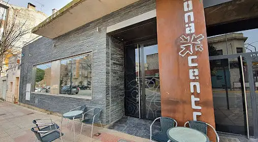 Entrada al cafe bar zona centro
